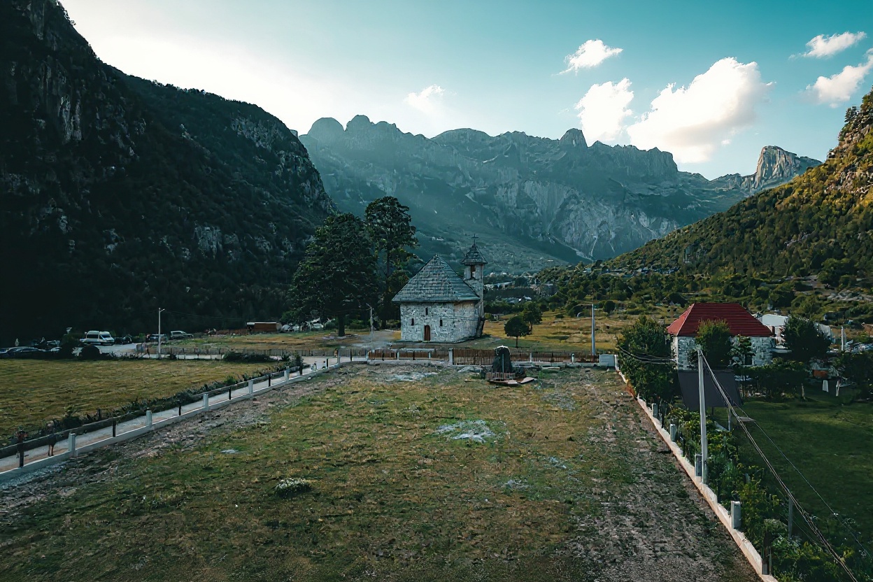 The Lock-In Tower (Kulla): Albania's Most Unusual History Lesson — Theth, Vietnam